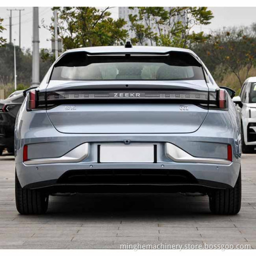 2022 مصنع شحن Geely Zeekr 001 Pure Electric 200 كيلومتر المدى الكهربائي المركبة الكهربائية عالية السرعة الفاخرة EV